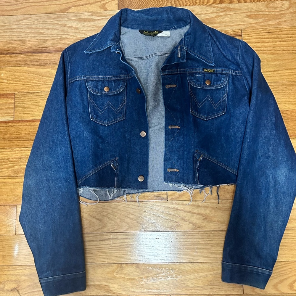 Wrangler Denim Jacket (cropped)